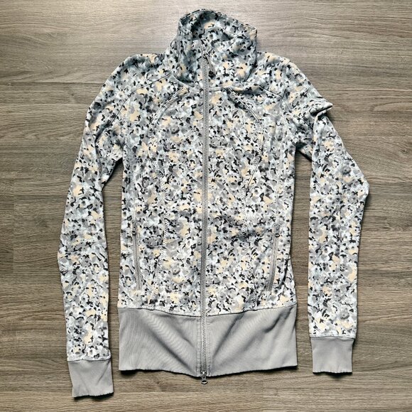 Lululemon Women's Nice Asana Jacket - Picture 2 of 7